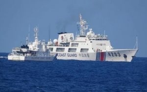 Biển Đông : Manila tố cáo tàu Trung Quốc gây nguy hiểm