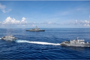 Biển Đông : Philippines tăng cường hiện diện quân sự