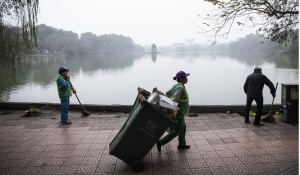 Việt Nam : Làm sao tránh trở thành bãi rác công nghiệp của Trung Quốc ?