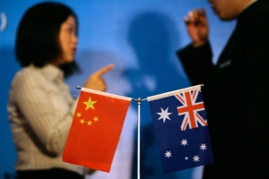 Hợp tác với Trung Quốc : Úc sáng mắt và chuẩn bị tự vệ