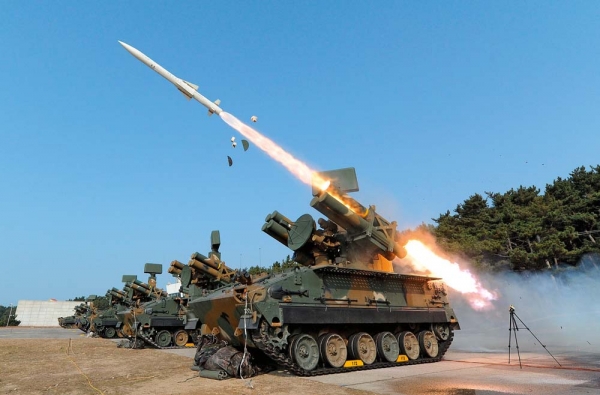 Điểm báo Pháp - Vũ khí Hàn Quốc lấn sân vũ khí Nga