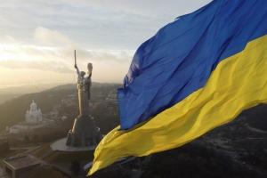 Chiến tranh Ukraine : trong khi chờ đợi viện trợ, Kiev tự xoay sở để tồn tại