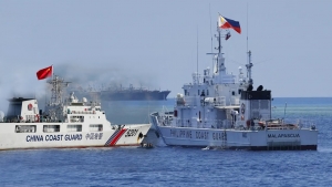 Biển Đông : Philippines mạnh mẽ, Việt Nam cầm chừng