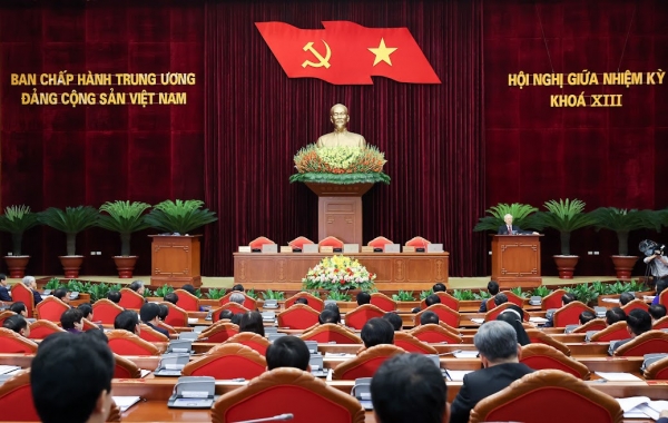 Hội nghị Trung ương 7 : Đảng cộng sản hoàn toàn bế tắc
