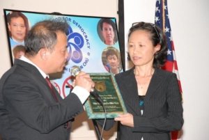 Ngụy Kinh Sinh dự lễ trao Giải nhân quyền Việt Nam 2017 tại Mỹ